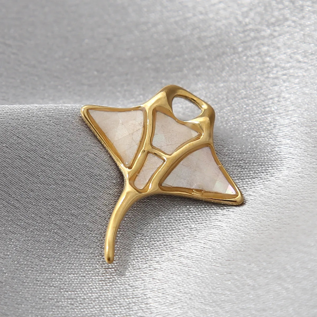 Charms Raie Manta