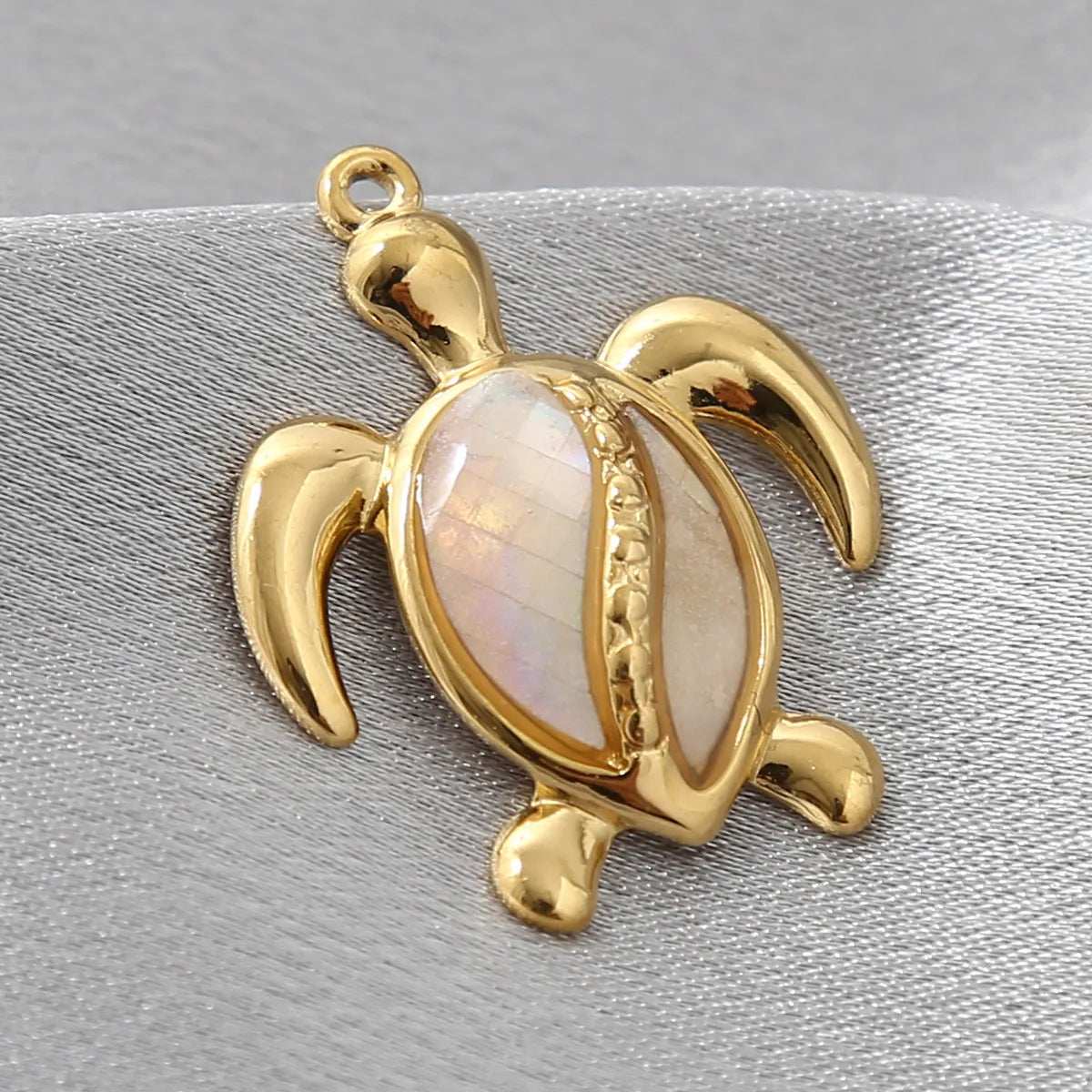 Charms tortue Doré