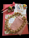Collier perles en résine beige